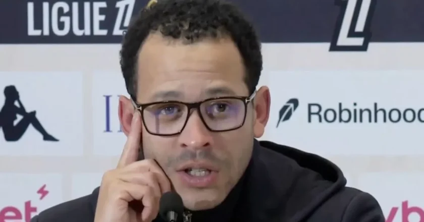 New Chelsea manager Rosenior faces FA Cup baptism of fire
