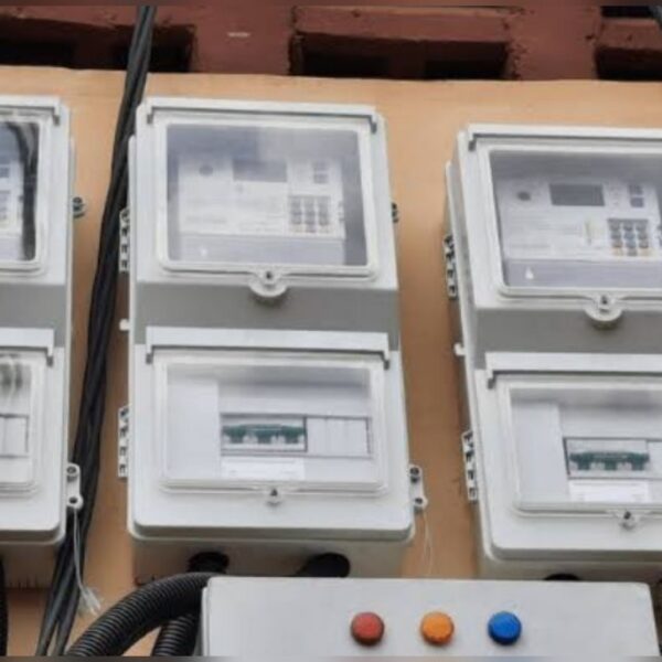 Reaction as DisCos kicks against FG’s free meter plan