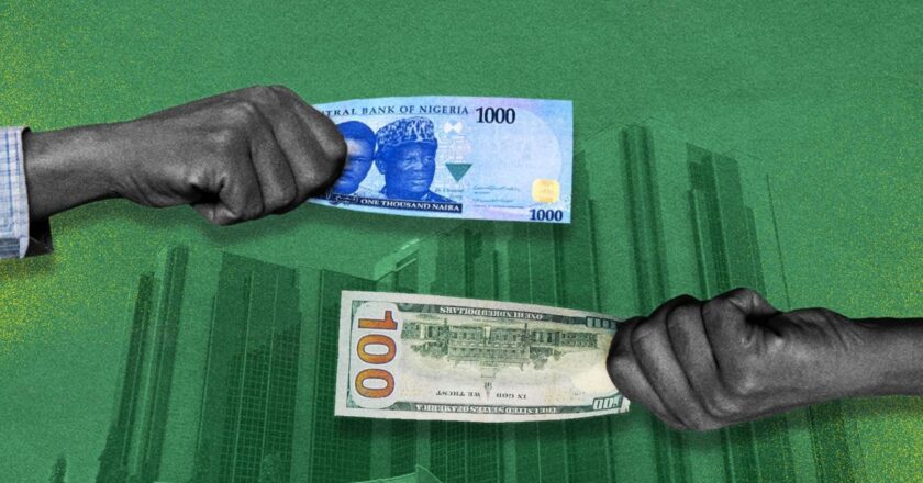 Naira Weakens Against US Dollar