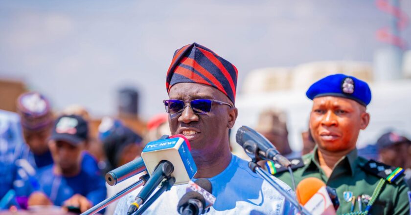 Okpebholo Vows to Reconstruct Shops Destroyed by Fire at Edo Police Station