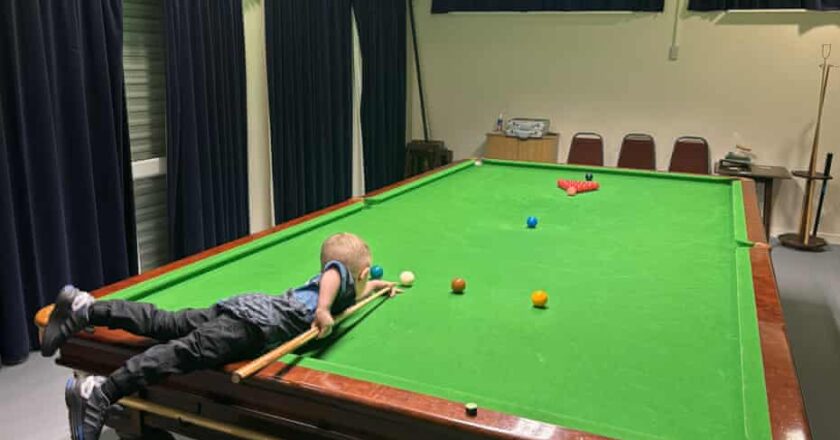 Two-Yea r-Old Sets Two Guinness World Records With Snooker Trick Shots {VIDEO}