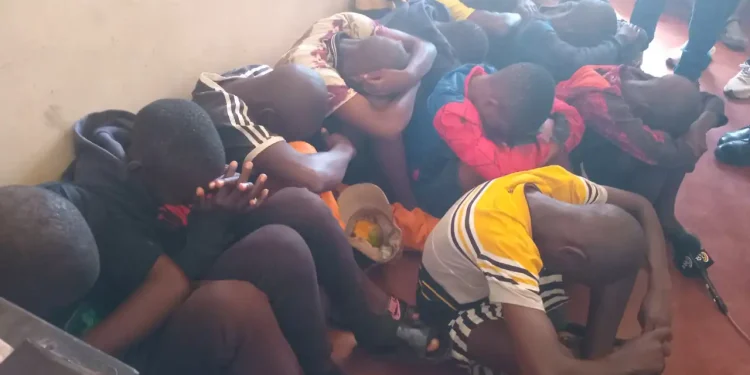 Children aged 12–16 detained for burglary, stealing more than $10,000 from a home