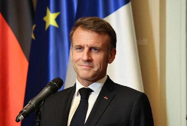 Macron Applauds US Supreme Court Over Tariff Decision, Highlights Importance of Democratic Oversight