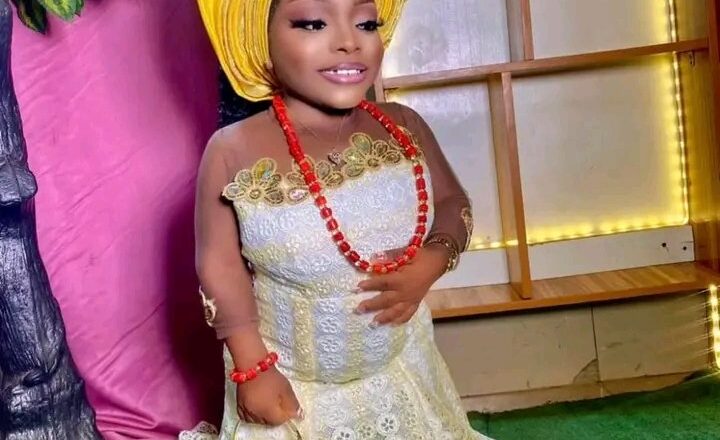 SAD : Popular small size actress Aunty Ajara dies from liver illness [VIDEO]