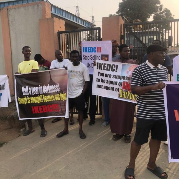 Lagos residents protest eight months blackout, accuse IKEDC of Insincerity