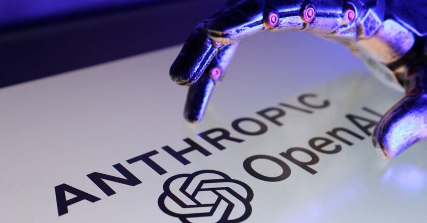 Reaction as Trump asks US govt to stop using Anthropic AI tech