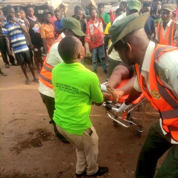 SAD : UK returnee attending wedding d!es in Lagos-Ibadan Expressway crash