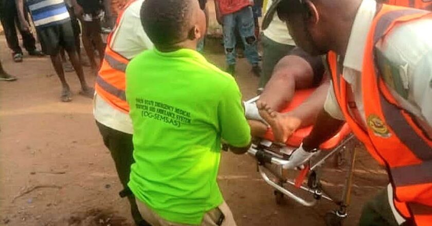 SAD : UK returnee attending wedding d!es in Lagos-Ibadan Expressway crash