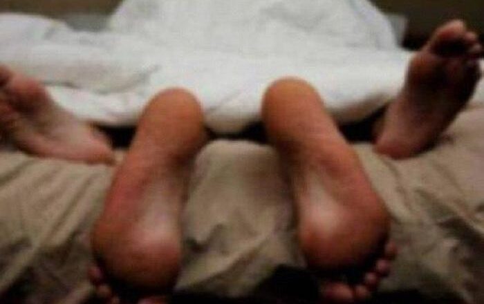 Man Allegedly Gets Stuck During Illicit Affair With Married Woman in Nigeria {VIDEO}