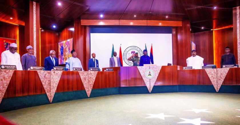 FEC approves 100% annual salary as gratuity for retiring federal workers