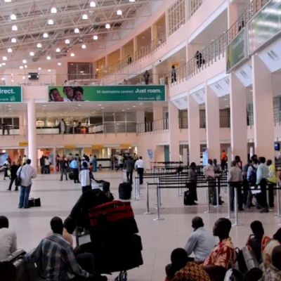 Gridlock Hits Lagos, Abuja Airports as FAAN Enforces Cashless Toll Policy