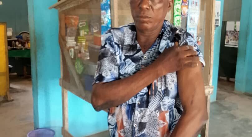 BREAKING : Pandemonium in Oyo as thugs attack ex-Deputy Gov’s residence, others [VIDEO, PHOTOS)