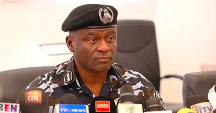 JUST IN : Disu inaugurates state police implementation committee