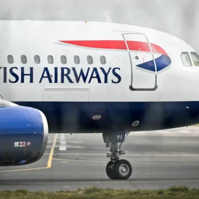 First Chartered Flight Evacuating UK Nationals Departs Middle East Wednesday