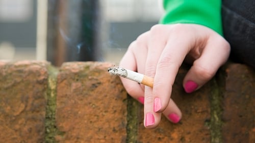 UK bans cigarette sales for people born after 2008