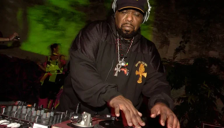 BREAKING : Hip-hop pioneer, DJ Afrika Bambaataa d!es at 67