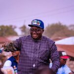 Adelabu Welcomed Warmly on Return to Ibadan