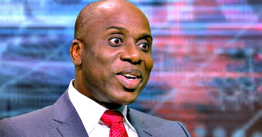 “It’s Time to Vote APC Out” – Amaechi Declares at #OccupyINEC Protest