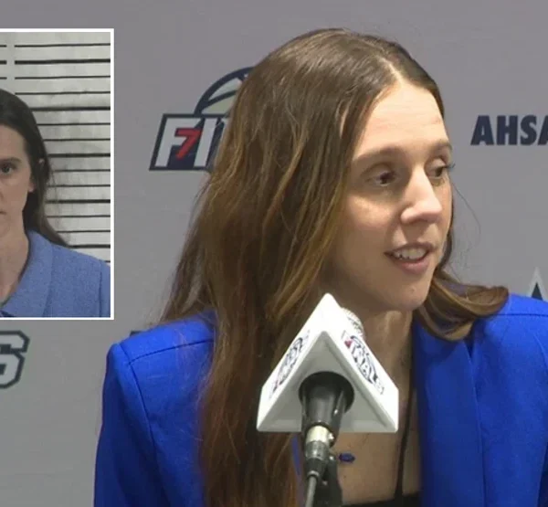 High school basketball coach accused of s£x crimes with her student