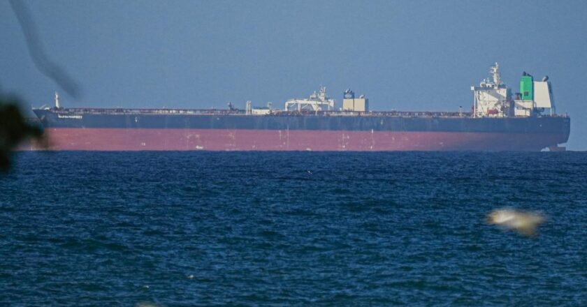 ran collects initial revenue from Strait of Hormuz shipping tolls