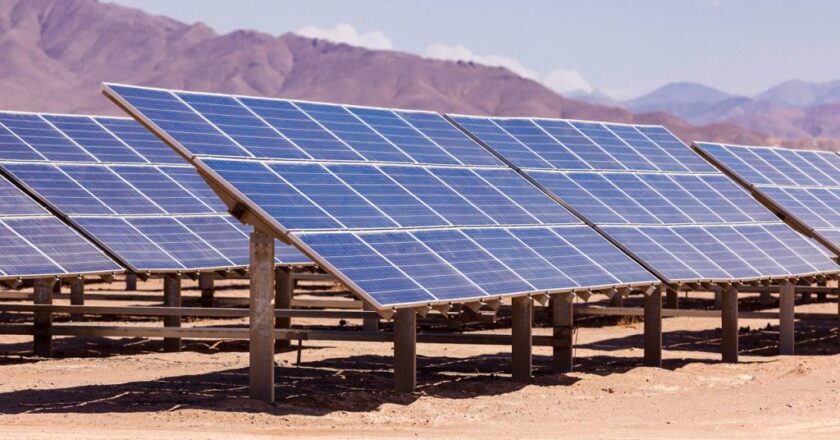 Nigeria Begins Export of Locally Made Solar Panels to Ghana