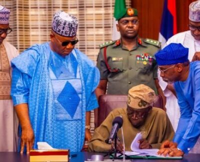 Tinubu Signs 2026 Budget into Law, Extends 2025 Budget Implementation