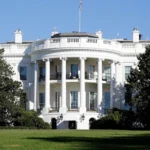 White House briefly secured after shooting near Washington Monument