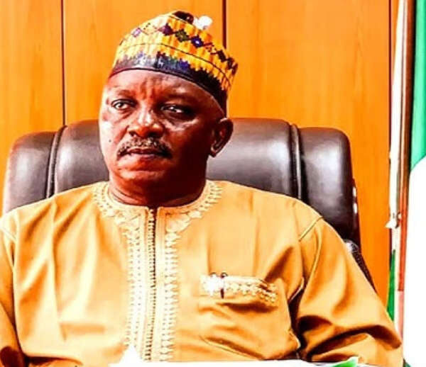 EFCC arrests convicfed former Minister of Power, Saleh Mamma