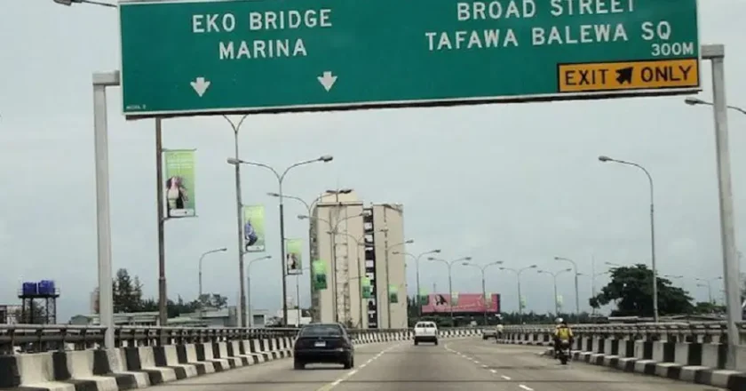 UPDATE : FG suspends planned closure of Eko Bridge