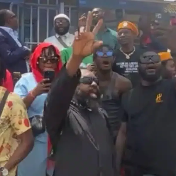 Protesters Invade MTN Headquarters, Demand Lower Charges