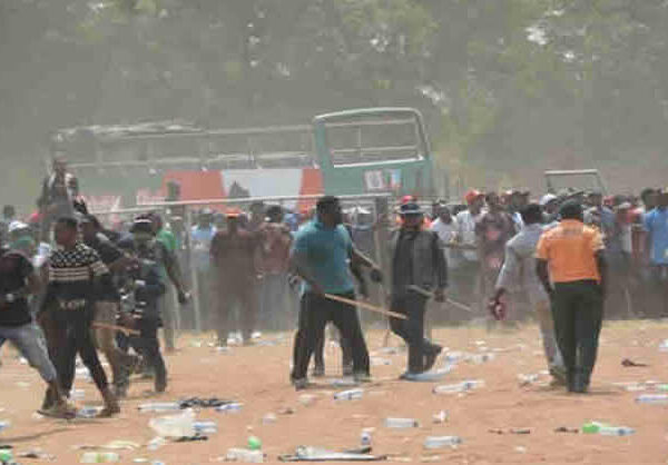 UPDATE : Police arrest 10 over violence at Lagos APC primaries