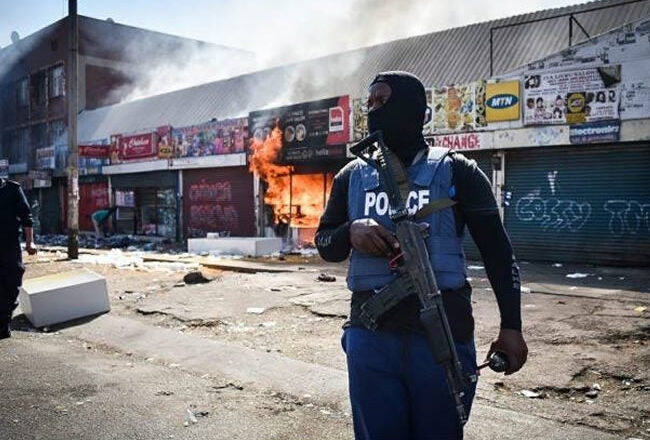 Xenophobia: Nigerians to return home as S’African attacks worsen