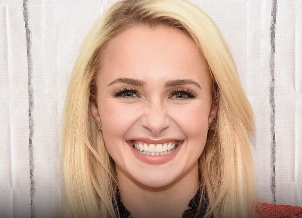Actress Hayden Panettiere publicly comes out as bisexual