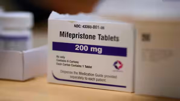 US Appeals Court temporarily halts mail delivery of abortion pill