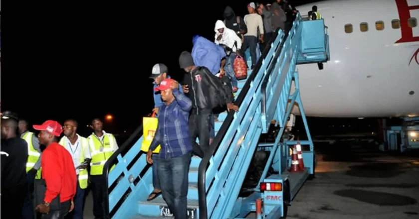 FG Announces Arrival Date for Next Batch of Nigerians Evacuated From South Africa