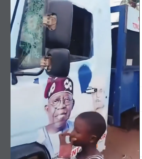 Alleged Attack on Tinubu Campaign Vehicle Sparks Tension in Lafia {VIDEO}