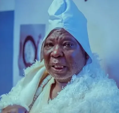 Veteran Yoruba Nollywood actor Taiwo Adeshina, popularly known as Elegbeje Ado, has died.