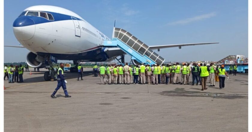 Xenophobia: Nigerians evacuated from South Africa arrive in Lagos