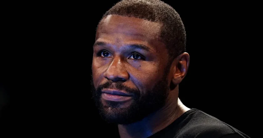 Floyd Mayweather faces felony charges for alleged theft and check fraud