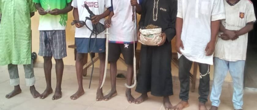 Arrest 10 Suspected Robbers, Thugs in Minna, Recover Weapons