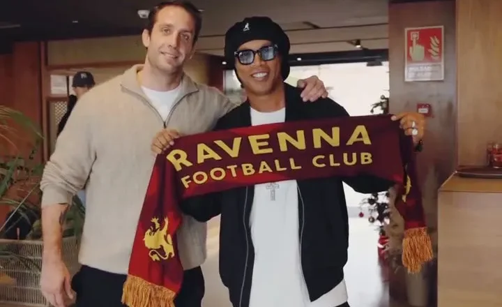Brazilian legend Ronaldinho ‘comes out of retirement’ at the age of 46 to sign for Italian football club