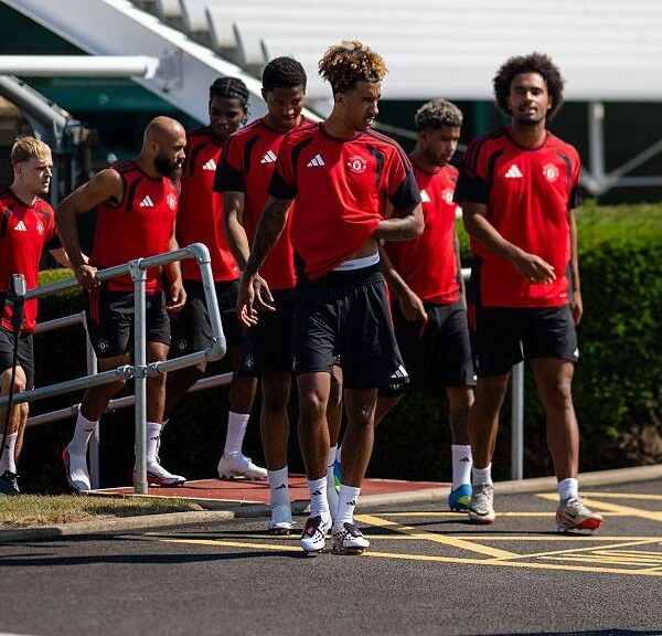 Preseason : Man Utd’s squad to play Wrexham confirmed