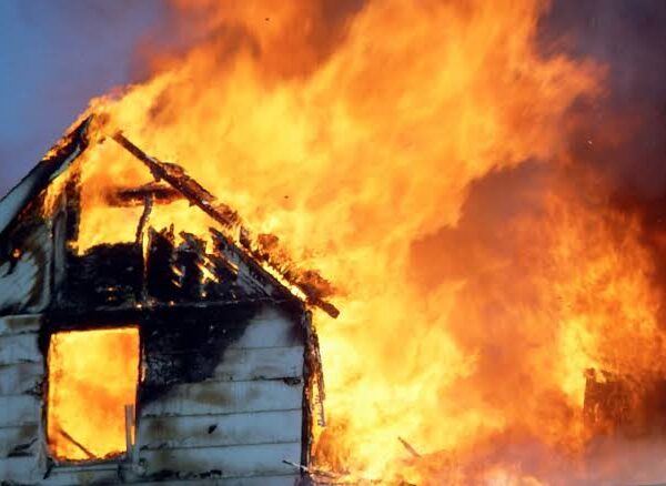 Lady allegedly sets boyfriend’s children ablaze over alleged cheating in Benue