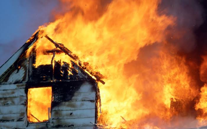 Lady allegedly sets boyfriend’s children ablaze over alleged cheating in Benue