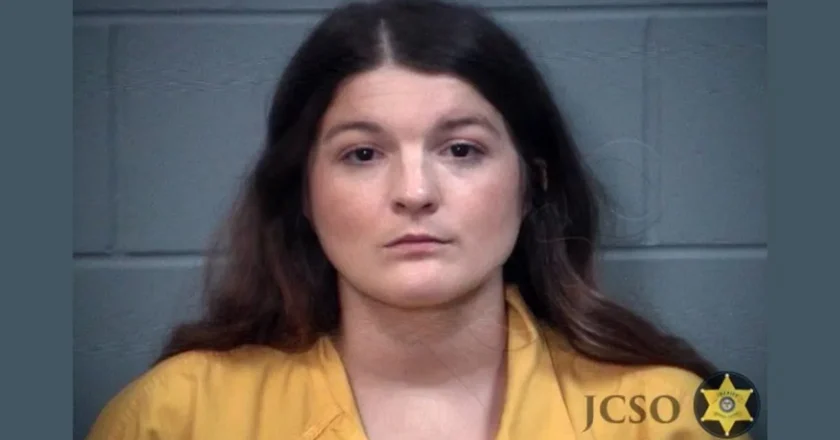 Newly-promoted ‘Teacher of the Year’ is arrested for ‘having s3x with student’
