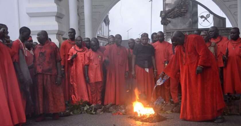 Oba of Benin places curse on k!dnappers, armed r@bbers, criminals
